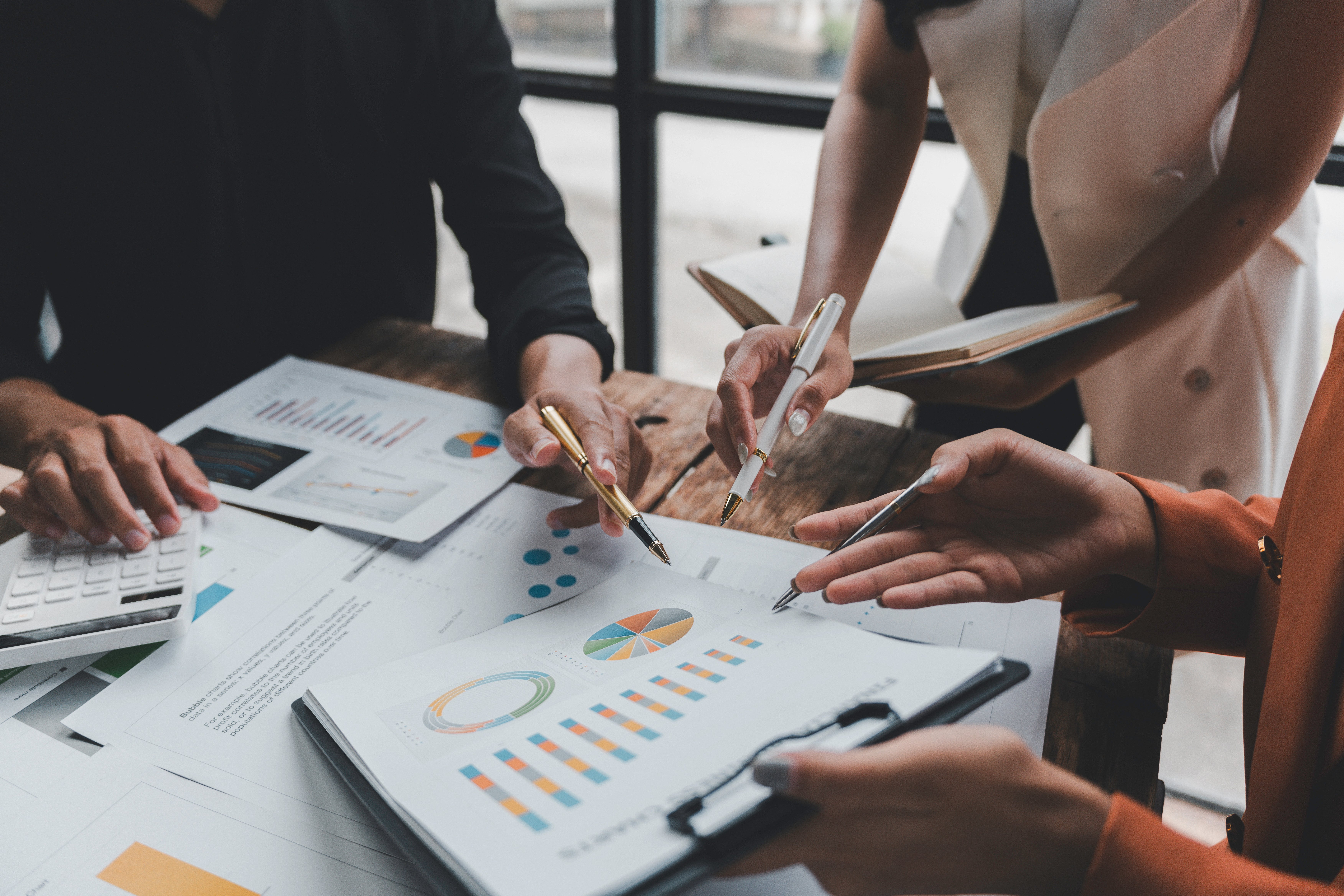 AdobeStock_1139378309 - meeting